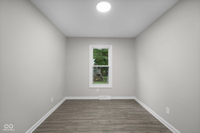 710 W Southport Road, Indianapolis, IN 46217