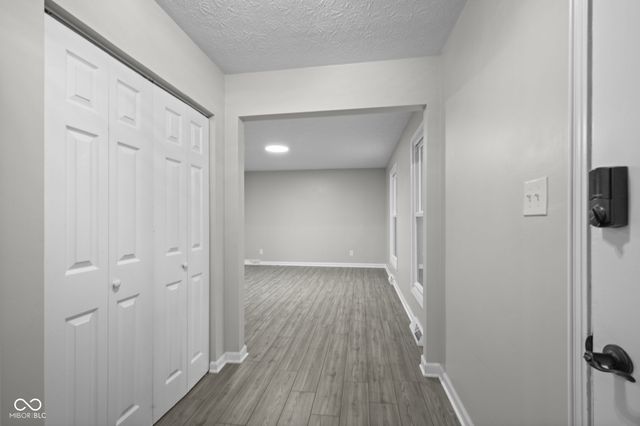 710 W Southport Road, Indianapolis, IN 46217