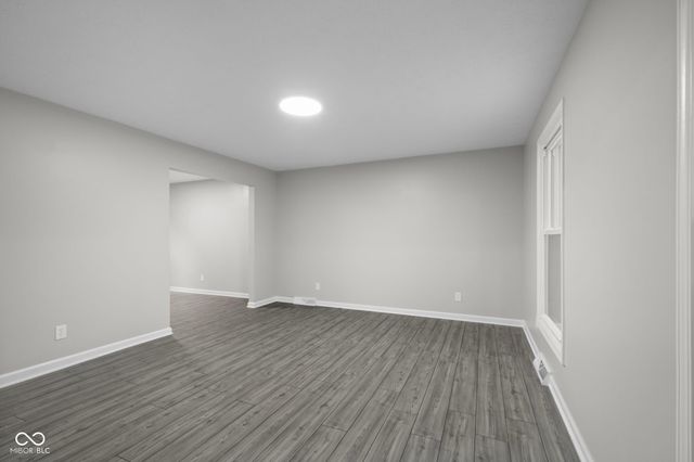 710 W Southport Road, Indianapolis, IN 46217