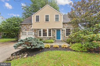 971 W CONESTOGA RD, Berwyn, PA 19312