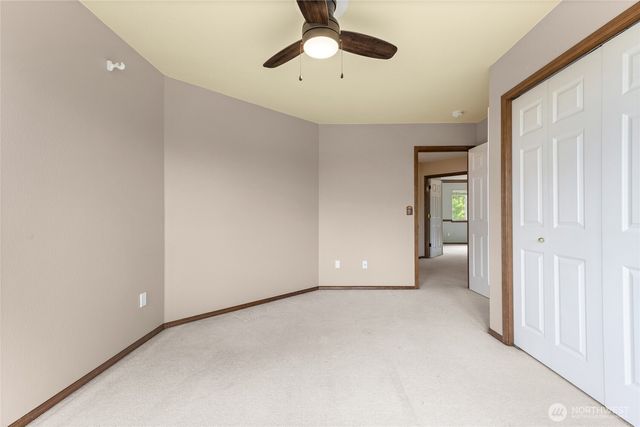 8711 Fenwick Loop SE SE, Olympia, WA 98513