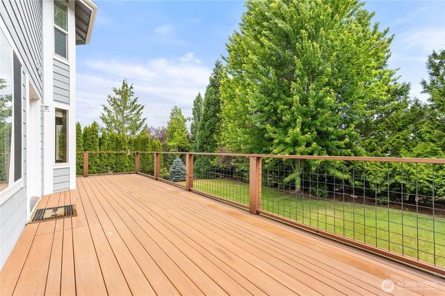 8711 Fenwick Loop SE SE, Olympia, WA 98513