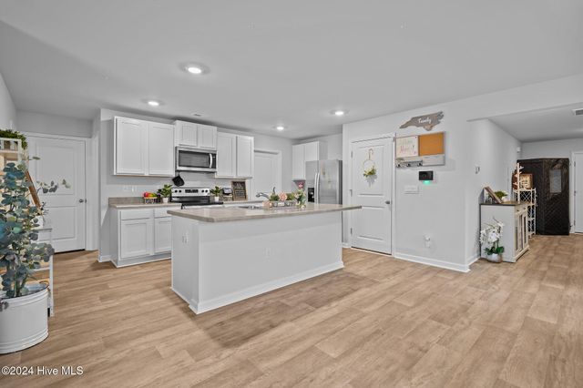 402 Folkstone Road Lot 71, Holly Ridge, NC 28445