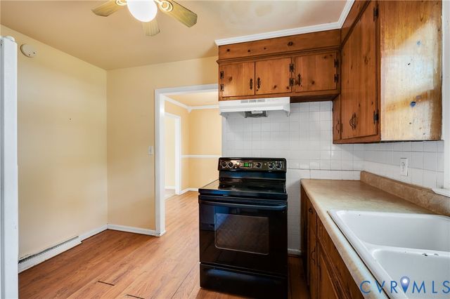 136 Holly Hill Dr, Petersburg, VA 23805