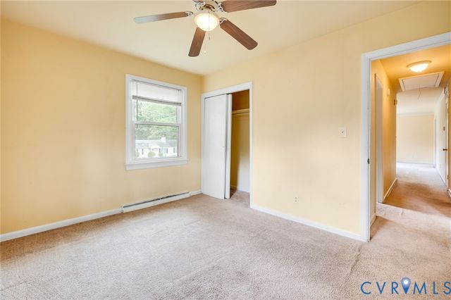 136 Holly Hill Dr, Petersburg, VA 23805