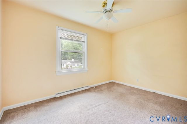 136 Holly Hill Dr, Petersburg, VA 23805