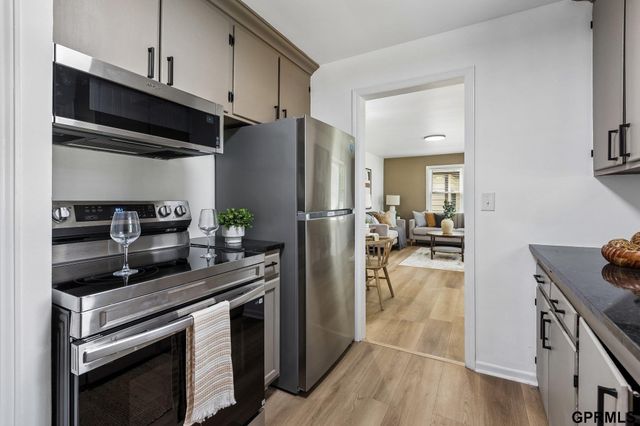 2407 Washington Street, Bellevue, NE 68005