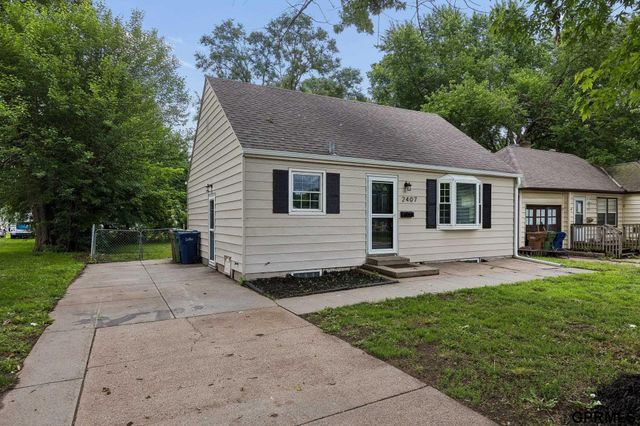 2407 Washington Street, Bellevue, NE 68005