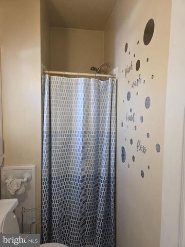 627 MACDADE BLVD, Collingdale, PA 19023