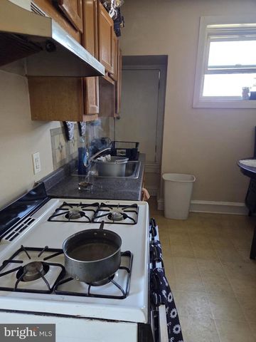 627 MACDADE BLVD, Collingdale, PA 19023