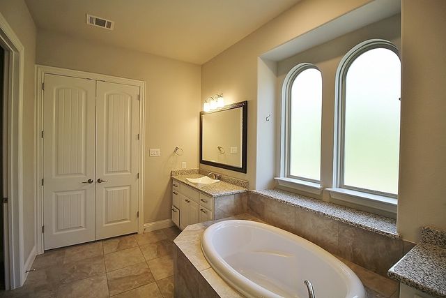 2313 Lamberth Court, Heath, TX 75126