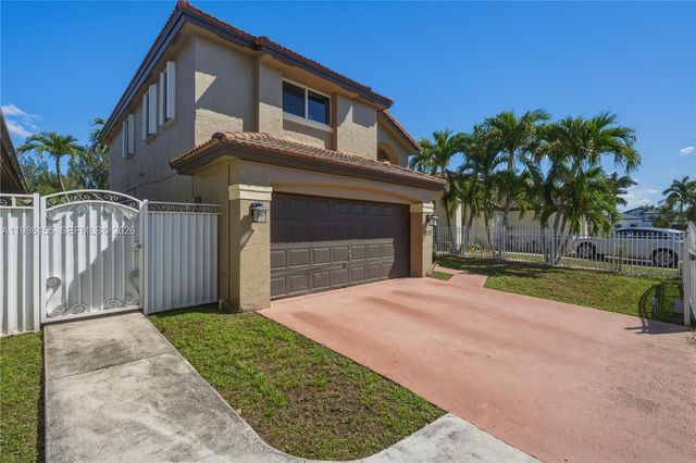 13237 NW 11th St, Miami, FL 33182