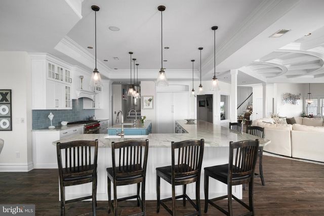 43 W HOLLY DR, Long Beach Township, NJ 08008