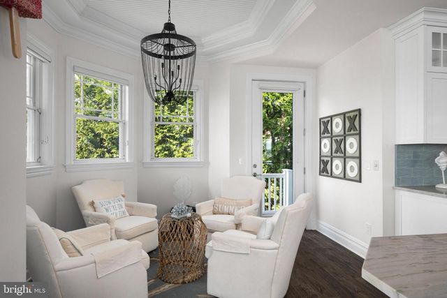 43 W HOLLY DR, Long Beach Township, NJ 08008