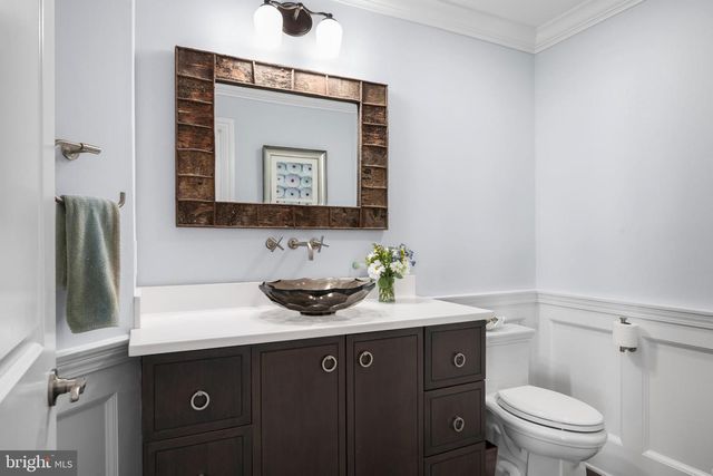 43 W HOLLY DR, Long Beach Township, NJ 08008