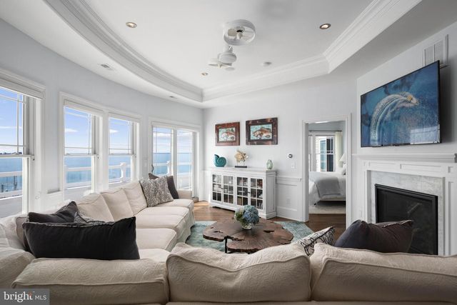 43 W HOLLY DR, Long Beach Township, NJ 08008