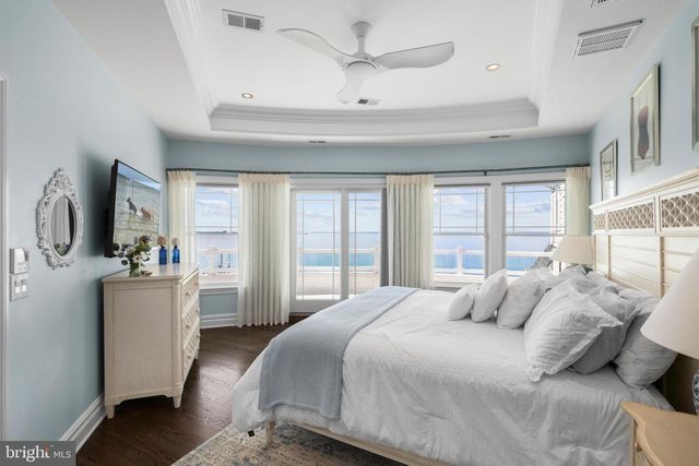 43 W HOLLY DR, Long Beach Township, NJ 08008