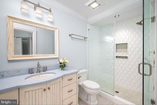 43 W HOLLY DR, Long Beach Township, NJ 08008