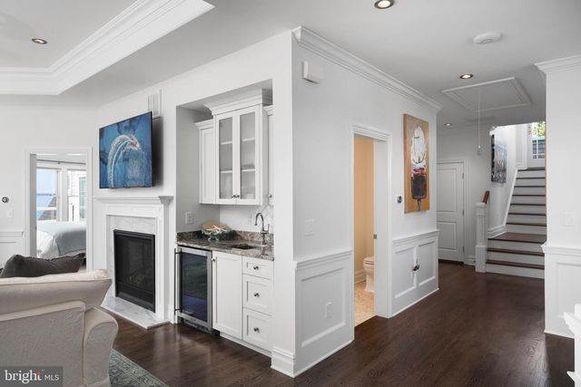 43 W HOLLY DR, Long Beach Township, NJ 08008