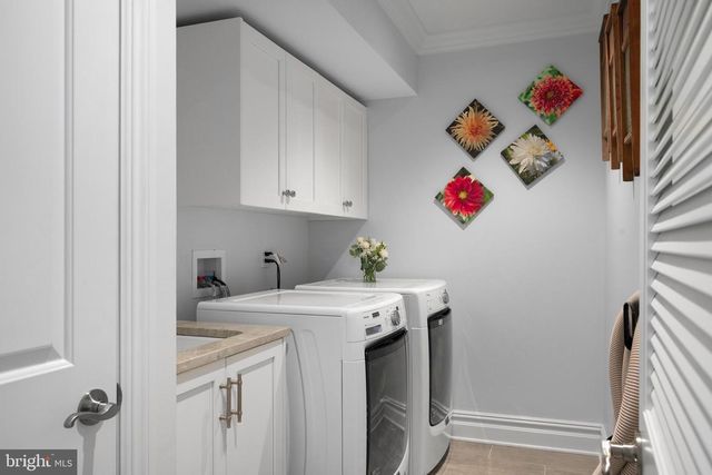 43 W HOLLY DR, Long Beach Township, NJ 08008