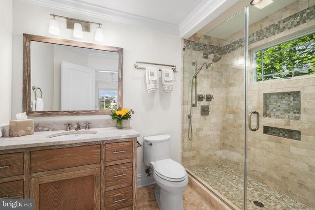 43 W HOLLY DR, Long Beach Township, NJ 08008