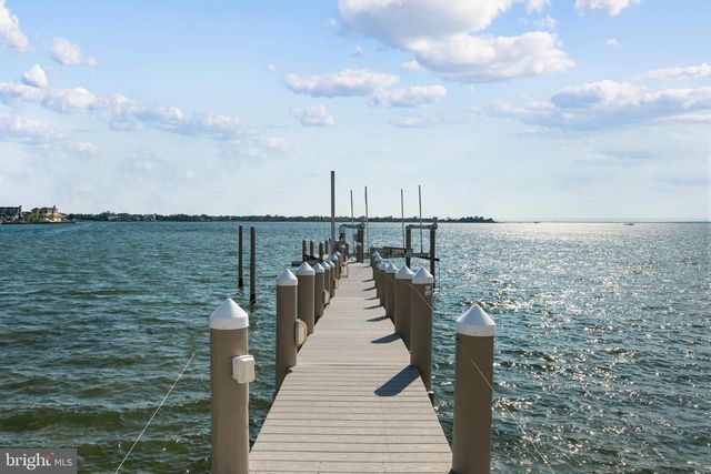 43 W HOLLY DR, Long Beach Township, NJ 08008