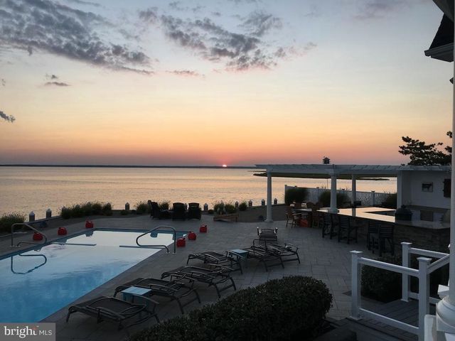 43 W HOLLY DR, Long Beach Township, NJ 08008