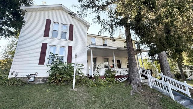 122 WATER Street, Edinboro, PA 16412