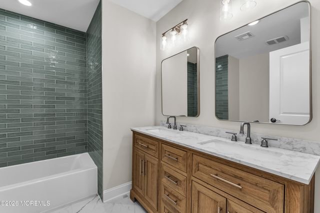 68 Sherman Avenue, Bayville, NJ 08721