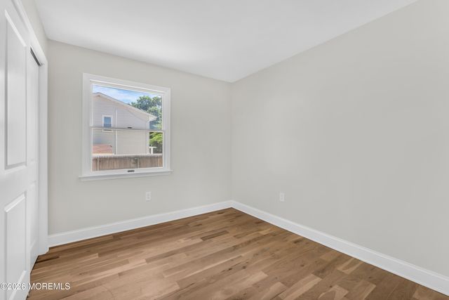 68 Sherman Avenue, Bayville, NJ 08721