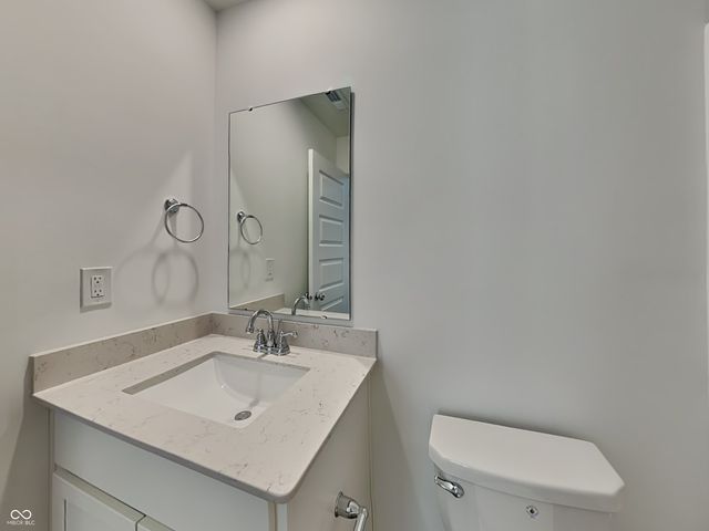 11819 Moorfield Lane, Indianapolis, IN 46235