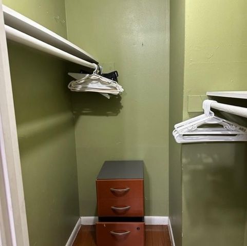 2438 Five Mile Circle, Dallas, TX 75233