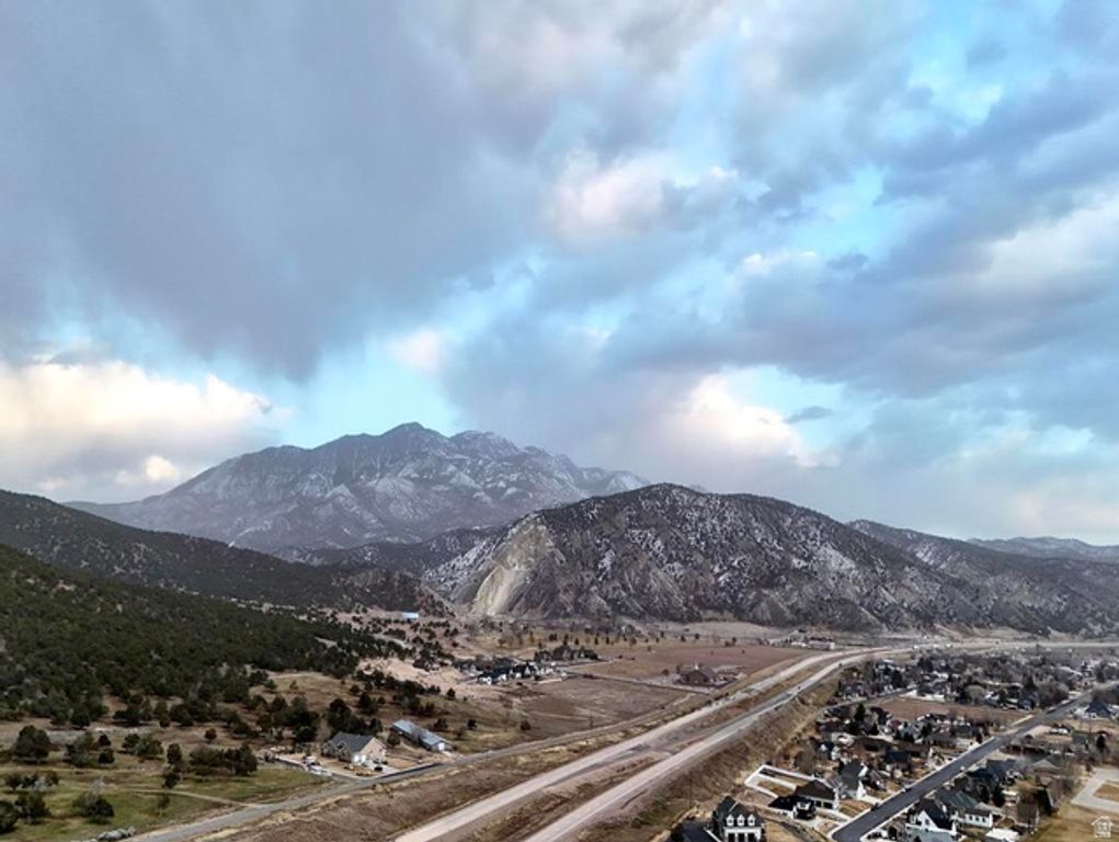 Image 5 of property listing at 1117 N 700 E # 8, Nephi, UT 84648