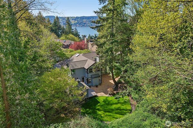 15004 61st Place NE, Kenmore, WA 98028