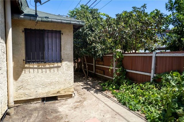 4615 Brunswick Avenue, Los Angeles, CA 90039