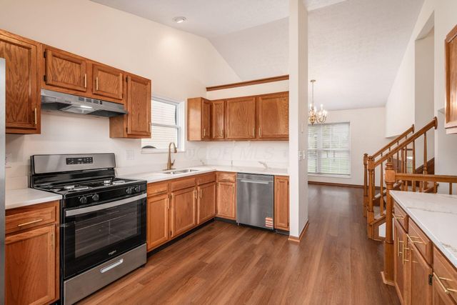 1492 Pine Wild Drive, Columbus, OH 43223