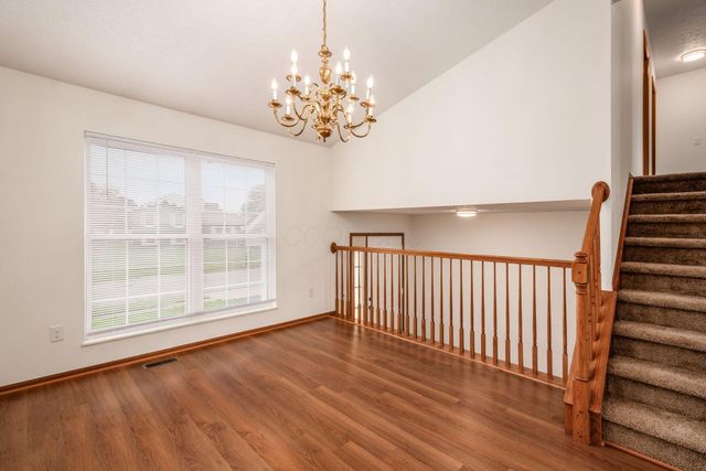 1492 Pine Wild Drive, Columbus, OH 43223