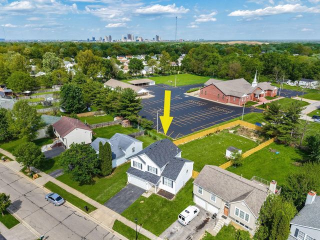 1492 Pine Wild Drive, Columbus, OH 43223