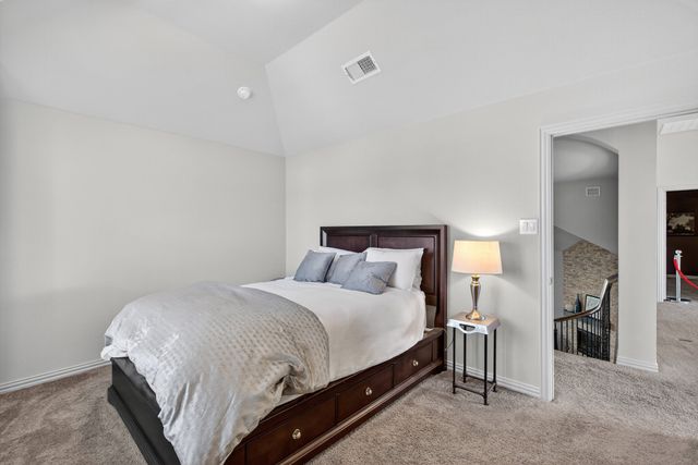 1526 Spring Hill Drive, Cedar Hill, TX 75104