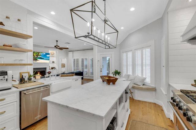 16211 Green Smoke Drive, Houston, TX 77095