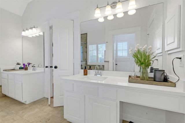 16211 Green Smoke Drive, Houston, TX 77095