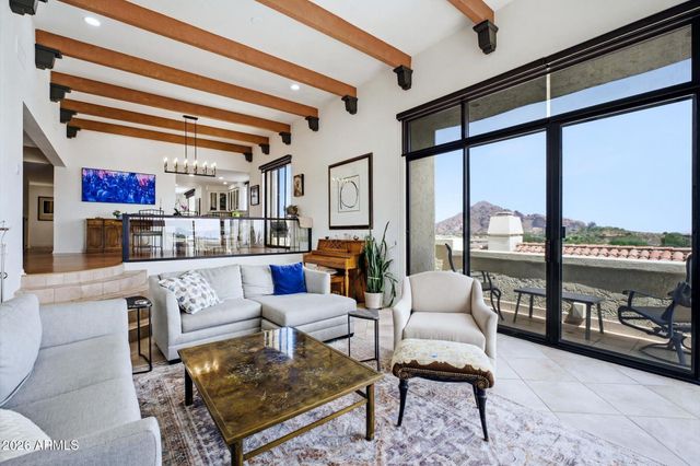 3800 E LINCOLN Drive 14, Phoenix, AZ 85018