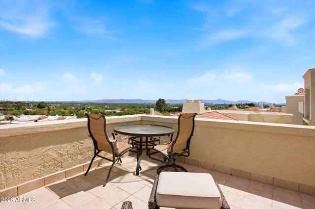 3800 E LINCOLN Drive 14, Phoenix, AZ 85018