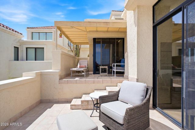 3800 E LINCOLN Drive 14, Phoenix, AZ 85018