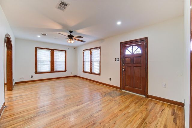 814 Sue Street, Houston, TX 77009