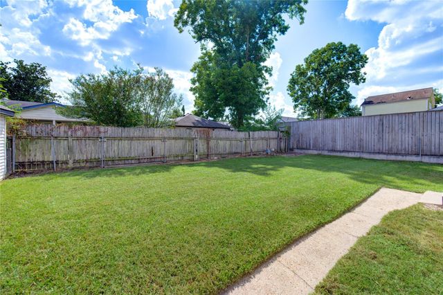 814 Sue Street, Houston, TX 77009