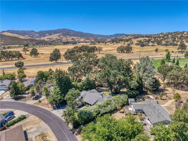 18164 Fishhook Court, Hidden Valley Lake, CA 95467