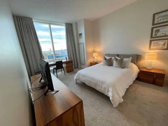 1 Franklin 4305, Boston, MA 02110