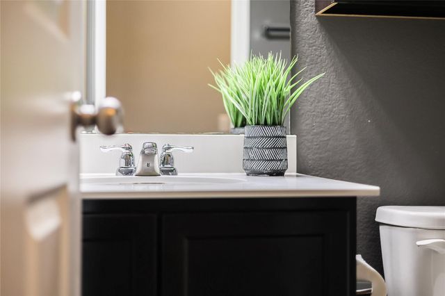 7017 Armagh DR, Austin, TX 78754