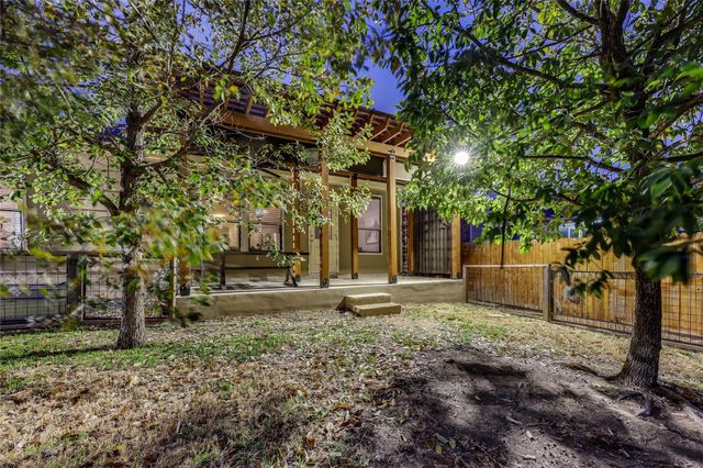 7017 Armagh DR, Austin, TX 78754